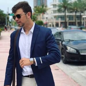 Meet your Posher, Thiago